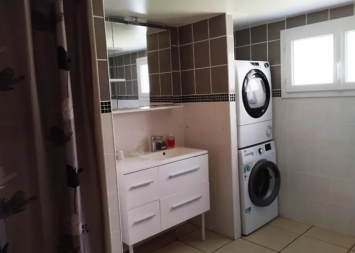 Spacieuse Agreable Fonctionnelle Avec Acces Au Wifi Lesparre-Médoc